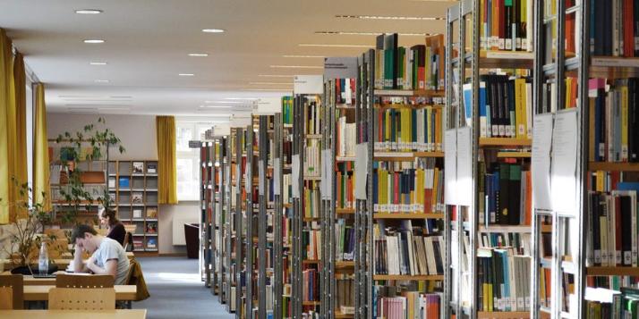 Bibliothek Kath. HS Berlin